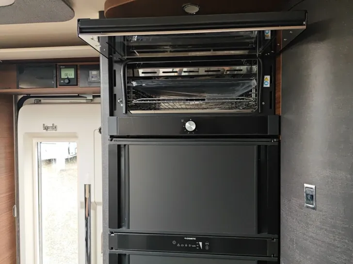Fahrzeugbild Carthago chic c-line I 4.9 LE SIE SPAREN 14.430,- #22