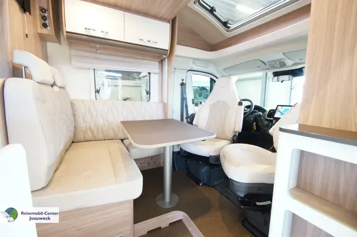 Fahrzeugbild Bürstner Limited T 690 G Einzelbetten #6
