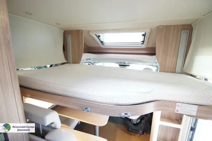 Fahrzeugbild Bürstner Limited T 690 G Einzelbetten #13