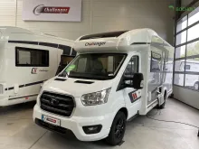 Fahrzeugbild Challenger Graphite 270 Modell 2026 / Artic / Zubehör / Look #4