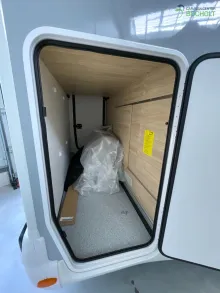 Fahrzeugbild Challenger Graphite 270 Modell 2026 / Artic / Zubehör / Look #6