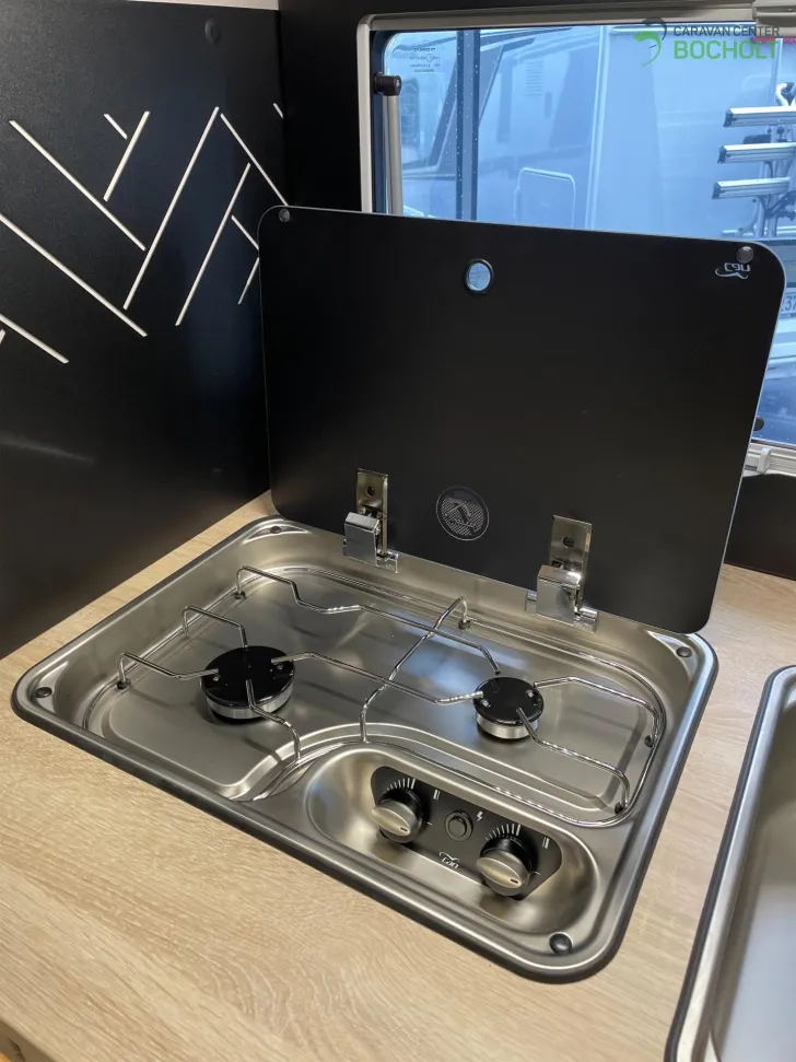 Fahrzeugbild Challenger Graphite 270 Modell 2026 / Artic / Zubehör / Look #12