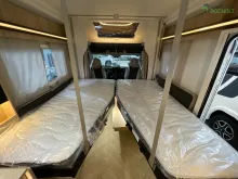 Fahrzeugbild Challenger Graphite 270 Modell 2026 / Artic / Zubehör / Look #15