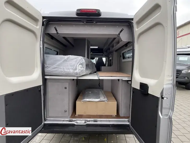 Fahrzeugbild Pössl H-LINE SUMMIT SHINE 640 #4