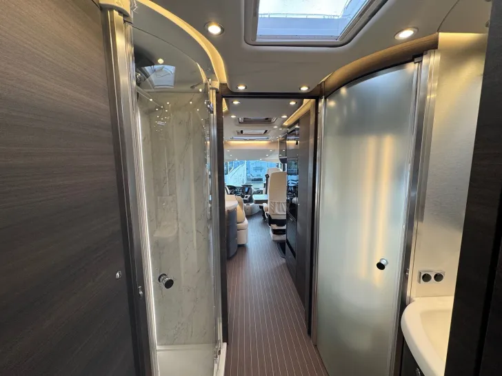Fahrzeugbild Concorde Charisma 915 LSI EDITION 70*VOLL*Bar*Hubbett #16