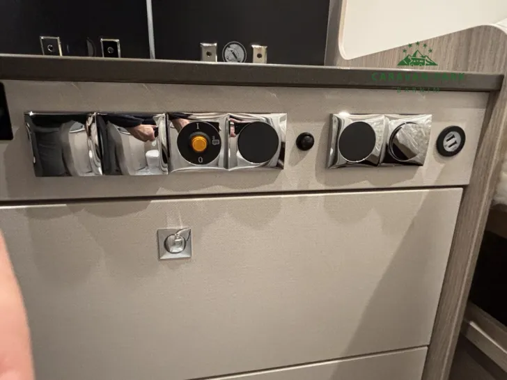 Fahrzeugbild Bürstner Lineo C 590 #20