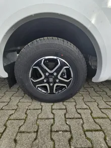 Fahrzeugbild Carado T 135 8G-Autom.|Hubbett|Markise|Alu|Rahmenfenst. #18