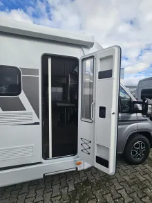 Fahrzeugbild Carado T 135 8G-Autom.|Hubbett|Markise|Alu|Rahmenfenst. #20