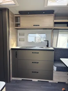 Fahrzeugbild Weinsberg CaraOne 550 UK 2026 1,7t 3 Pakete Ambientebel #13