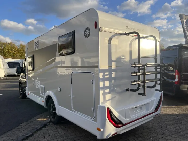 Fahrzeugbild Sunlight V 67S IC-Line Adventure Edition #3