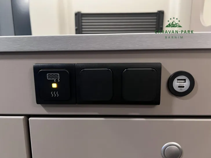 Fahrzeugbild Carado pro+ CV 640 #21