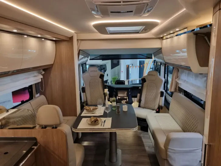 Fahrzeugbild Morelo Empire Liner 98 MB #5