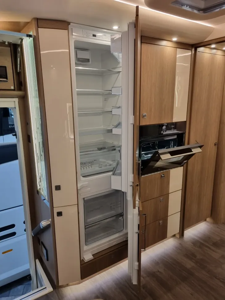 Fahrzeugbild Morelo Empire Liner 98 MB #8