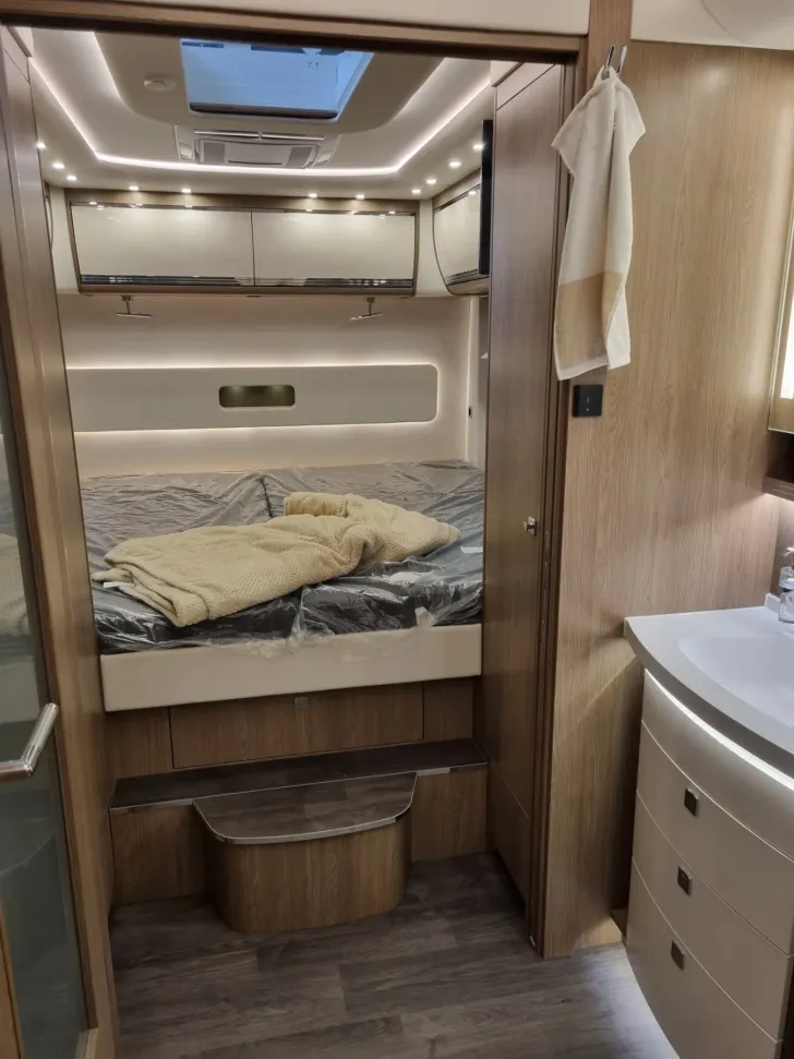 Fahrzeugbild Morelo Empire Liner 98 MB #11