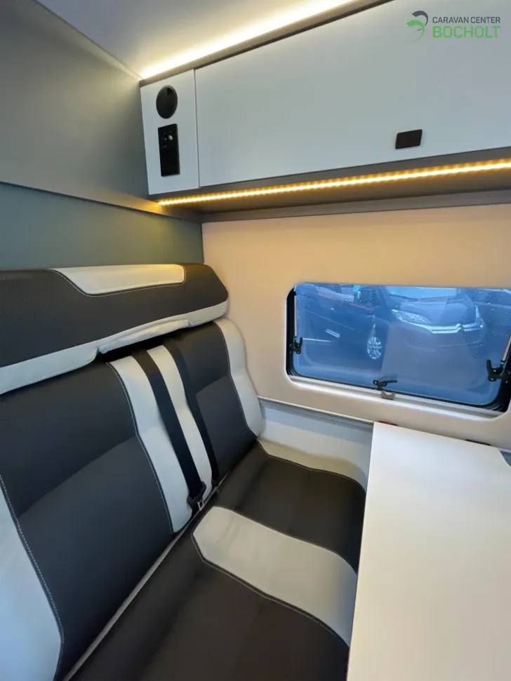 Fahrzeugbild Yucon 60B Aufstelldach / Solar / Außendusche #15