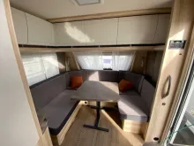 Fahrzeugbild Hobby De Luxe 460 LU #4