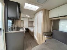 Fahrzeugbild Hobby De Luxe 460 LU #9