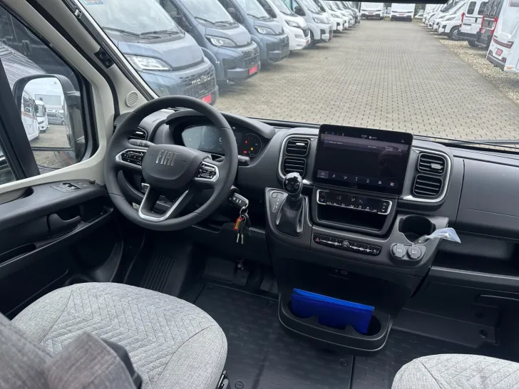 Fahrzeugbild Dethleffs Globetrail 600 DK Fiat 95 Jahre  Dieselheizung #9