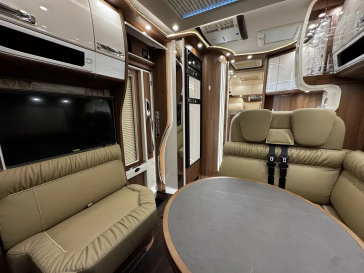 Fahrzeugbild Carthago chic e-line I 50 LE DA Fiat (251) #13