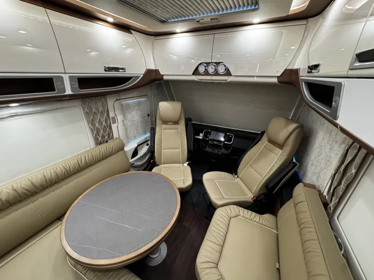 Fahrzeugbild Carthago chic e-line I 50 LE DA Fiat (251) #16