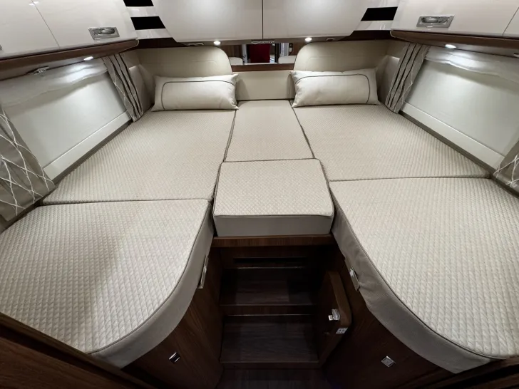 Fahrzeugbild Carthago chic e-line I 50 LE DA Fiat (251) #31