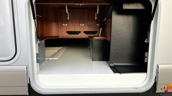 Fahrzeugbild Carthago chic e-line I 50 LE DA Fiat (251) #43