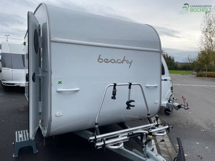 Fahrzeugbild Hobby Beachy 450 1100 kg / Kühlbox / Fahrradträger #1