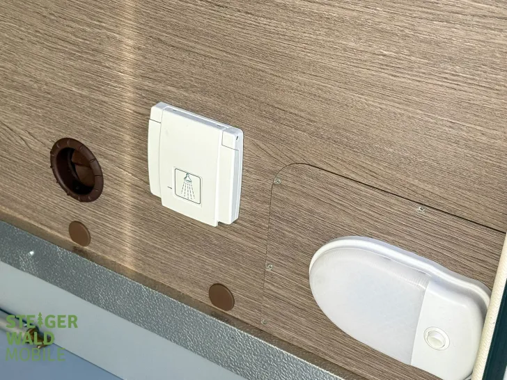 Fahrzeugbild Roller Team ZEFIRO 287 INTEGRAL 180PS, DACHKLIMA; TV SAT #6