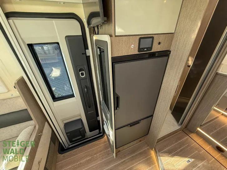 Fahrzeugbild Roller Team ZEFIRO 287 INTEGRAL 180PS, DACHKLIMA; TV SAT #23