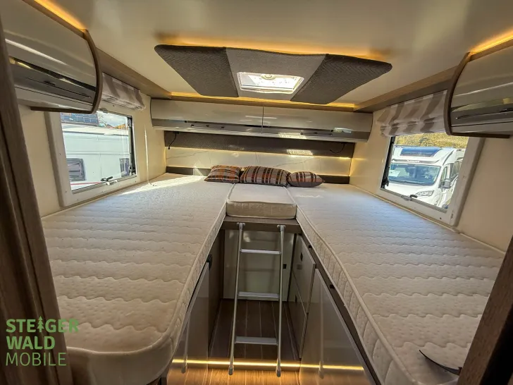 Fahrzeugbild Roller Team ZEFIRO 287 INTEGRAL 180PS, DACHKLIMA; TV SAT #24