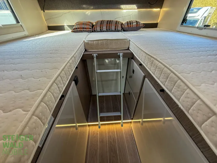 Fahrzeugbild Roller Team ZEFIRO 287 INTEGRAL 180PS, DACHKLIMA; TV SAT #27