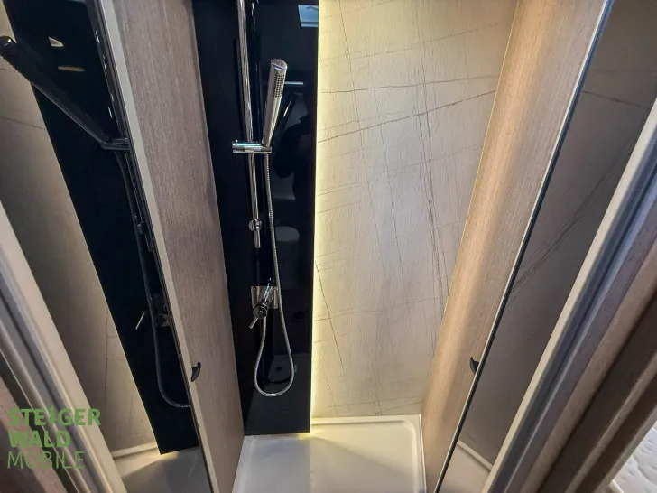 Fahrzeugbild Roller Team ZEFIRO 287 INTEGRAL 180PS, DACHKLIMA; TV SAT #31