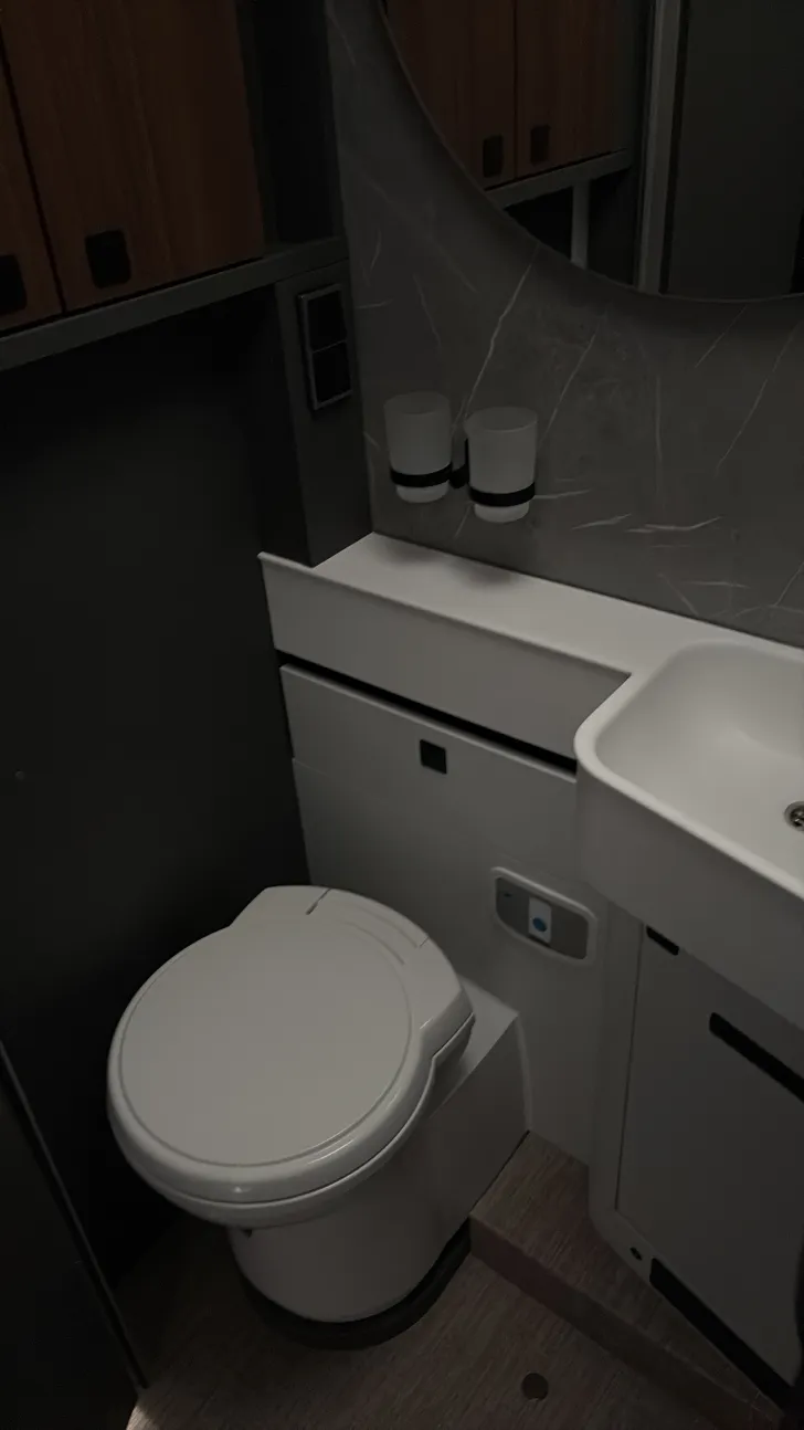 Toilette Hymer B-Klasse MC I 680 Sofort verfügbar