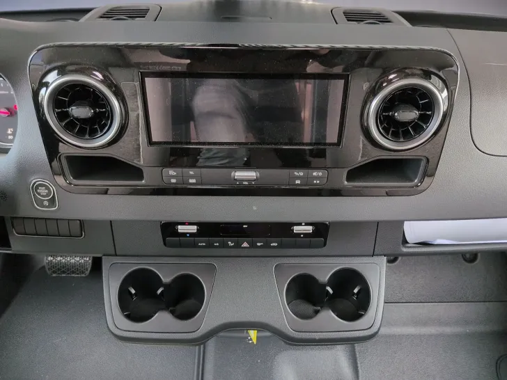 Fahrzeugbild Malibu GENIUS 641 LE #7