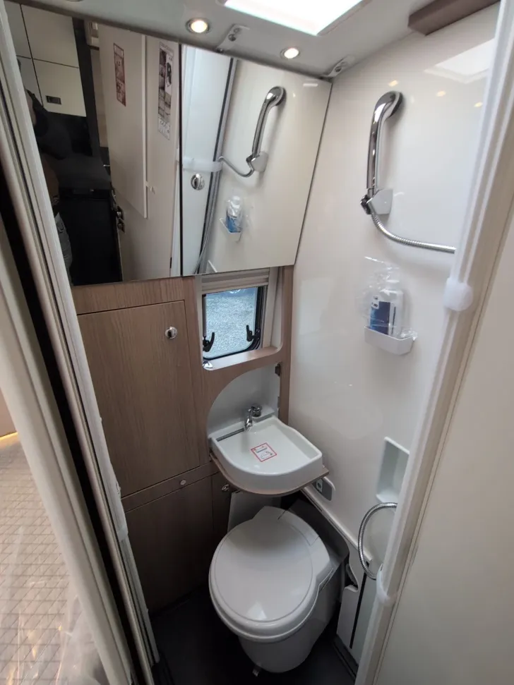 Fahrzeugbild Malibu GENIUS 641 LE #13