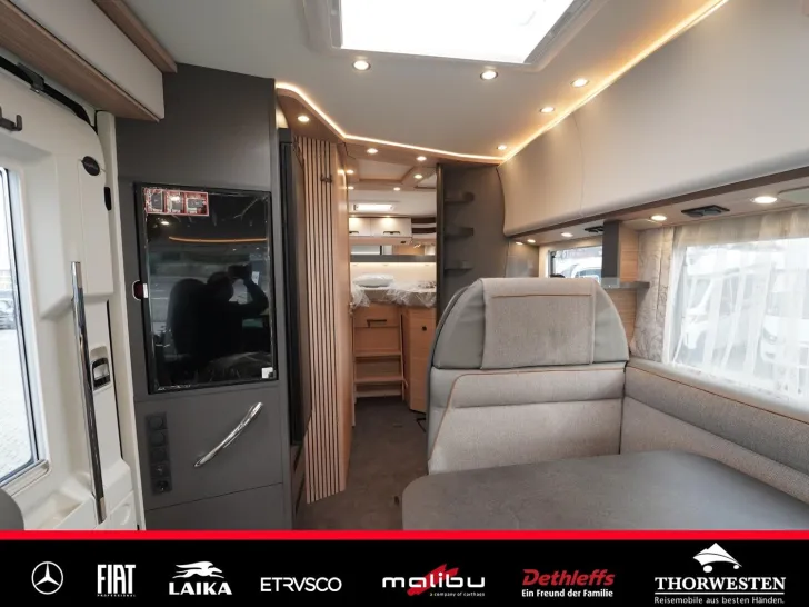 Fahrzeugbild Malibu I 450 RB LE comfort Mercedes MJ 2026 DISTRONIC #13
