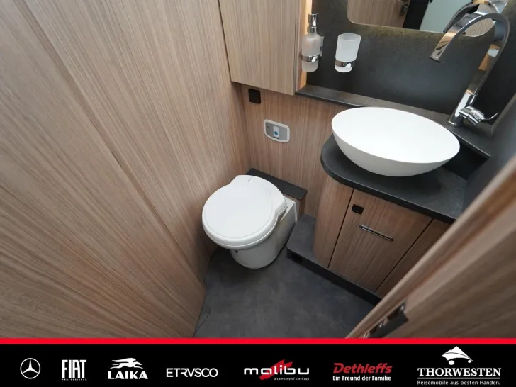 Fahrzeugbild Malibu I 450 RB LE comfort Mercedes MJ 2026 DISTRONIC #24