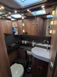 Fahrzeugbild Carthago E-LINE I 50 LE DA MB #14