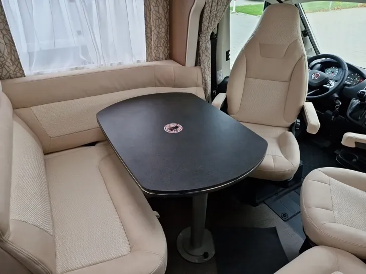 Fahrzeugbild Carthago C1-TOURER T 143 KB-LE #10