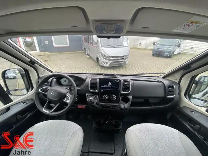 Fahrzeugbild Corigon Camper Van 60 D #12