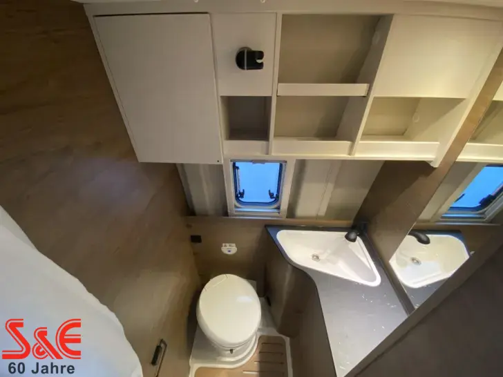 Fahrzeugbild Corigon Camper Van 60 D #13