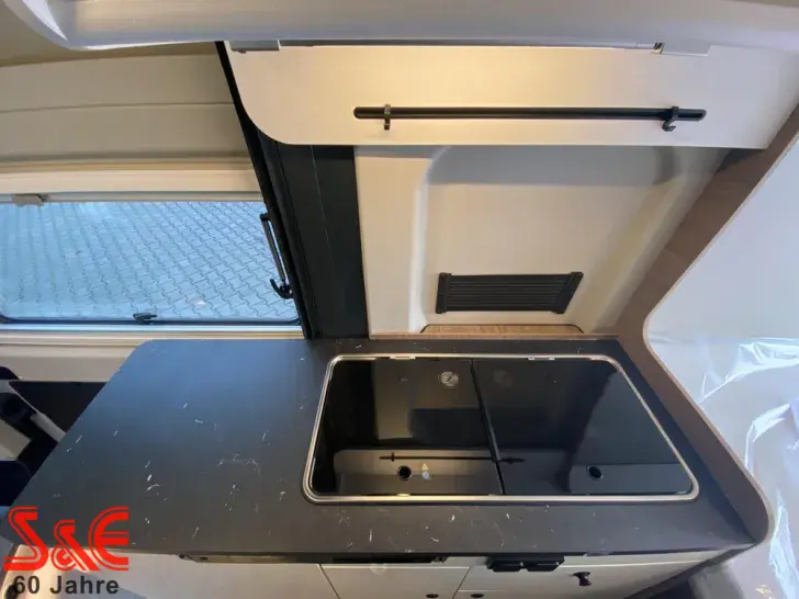 Fahrzeugbild Corigon Camper Van 60 D #14