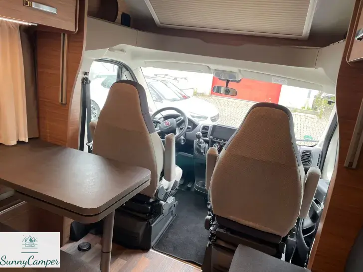 Fahrzeugbild Weinsberg CaraSuite 700 ME #6