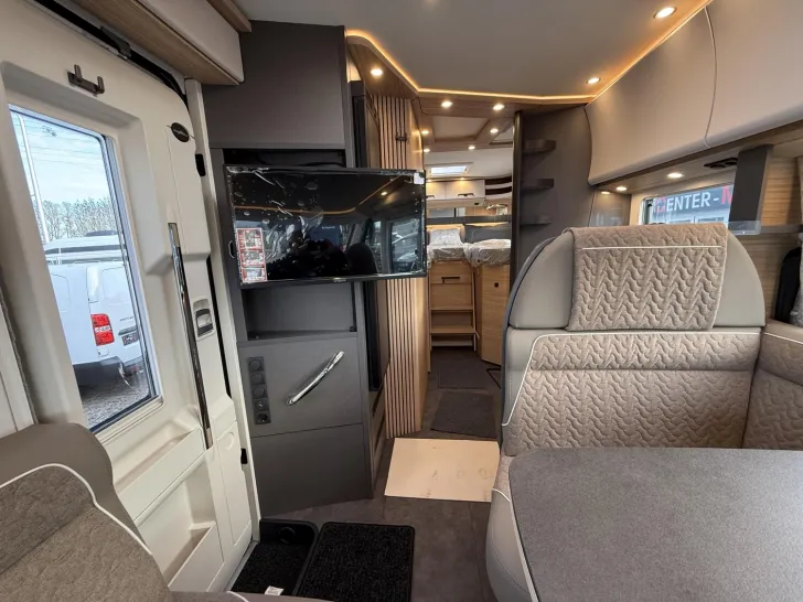 Fahrzeugbild Malibu I 450 RB LE comfort Mercedes #8