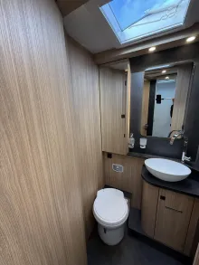 Fahrzeugbild Malibu I 450 RB LE comfort Mercedes #32