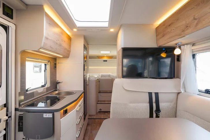 Fahrzeugbild Hymer Exsis-i Pure 580 **SIE SPAREN 19.865,- EURO** #8