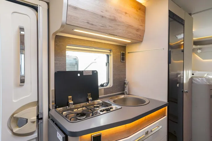 Fahrzeugbild Hymer Exsis-i Pure 580 **SIE SPAREN 19.865,- EURO** #11