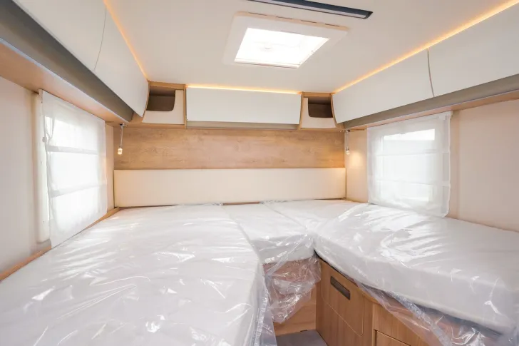 Fahrzeugbild Laika Ecovip H 2109 *SIE SPAREN 24.340* #11