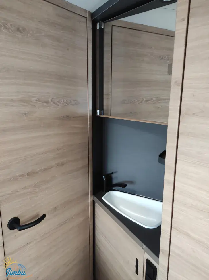 Fahrzeugbild Knaus L!VE TI 650 MF Platinum Selection 140 PS / Schalter, 4046 #15