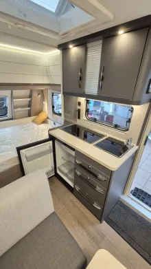 Fahrzeugbild Hobby OnTour 390 SF Mod.26*Bugf.*Ambiente*Autark++ #12